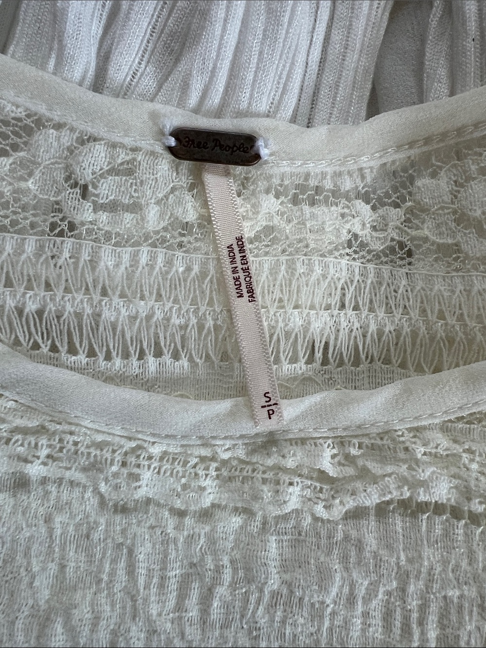 Free People White Lace Yoke Flowy Tunic Top - Picture 4 of 4